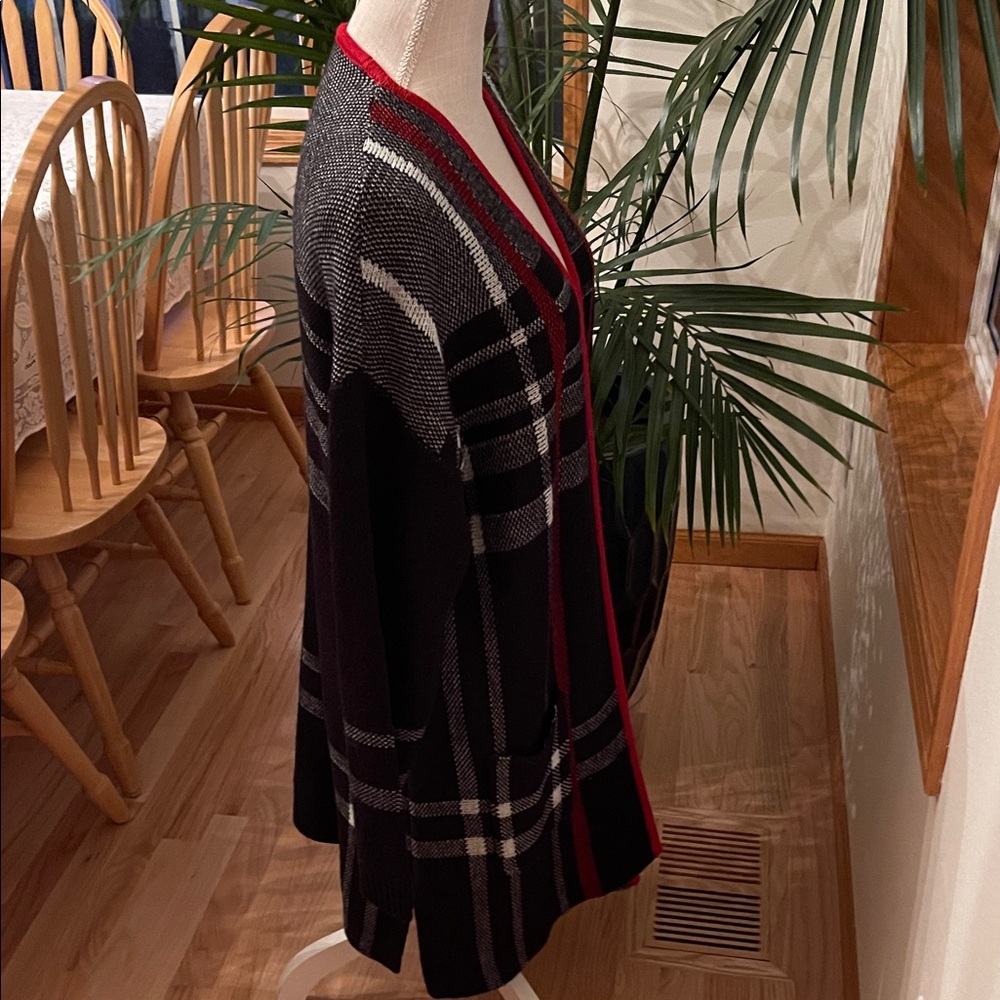 Black and Red Plaid Women's Cardigan - Picture 7 of 9